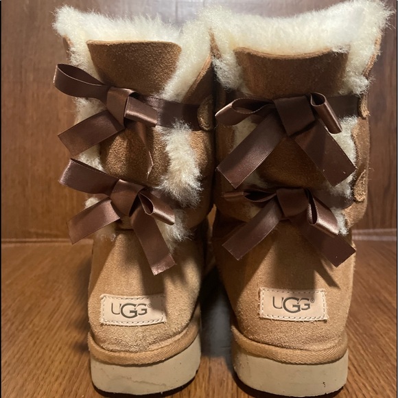 UGG Bailey Bow ll - Picture 7 of 15